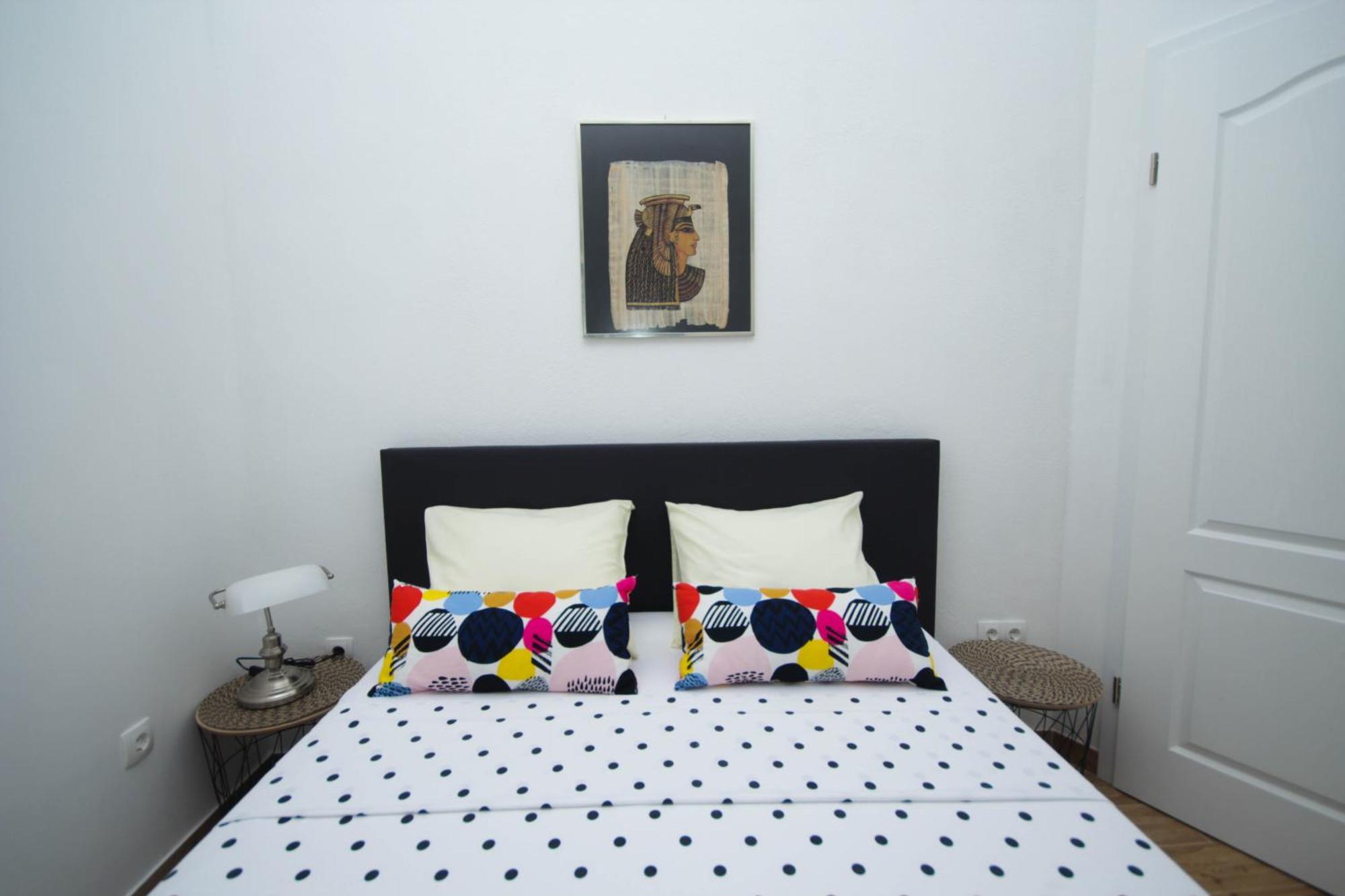 Lola'S Apartments Tribunj  Room photo